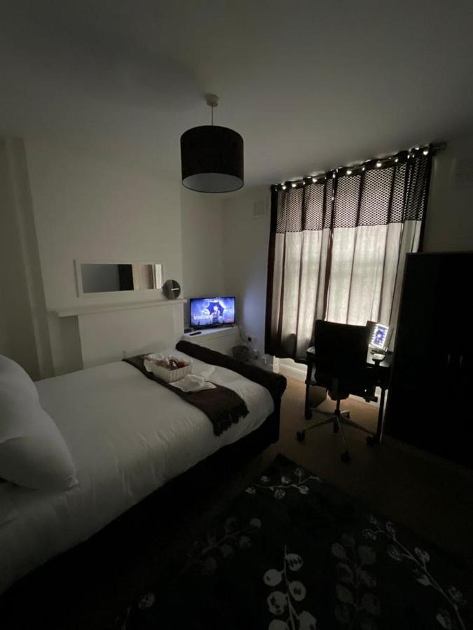 Comfy Room Лондон Экстерьер фото